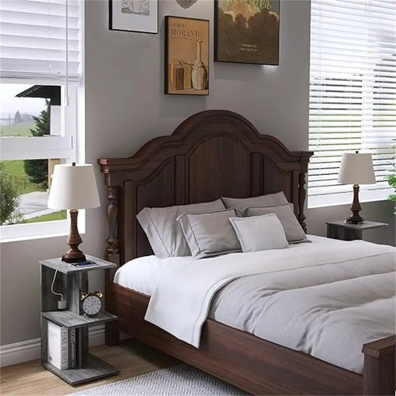 Table avec ports USB et prises électriques